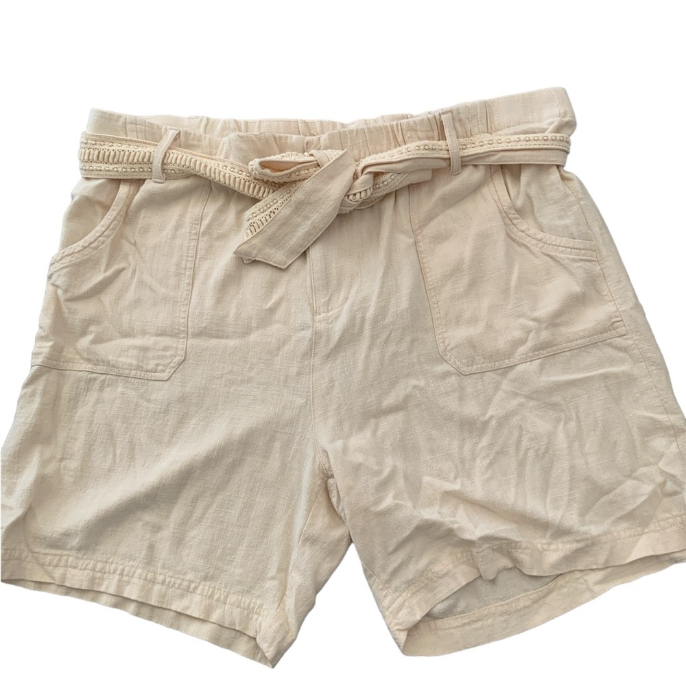 Soft Surroundings women linen blend Bermuda short with belt gauze . Size 1X